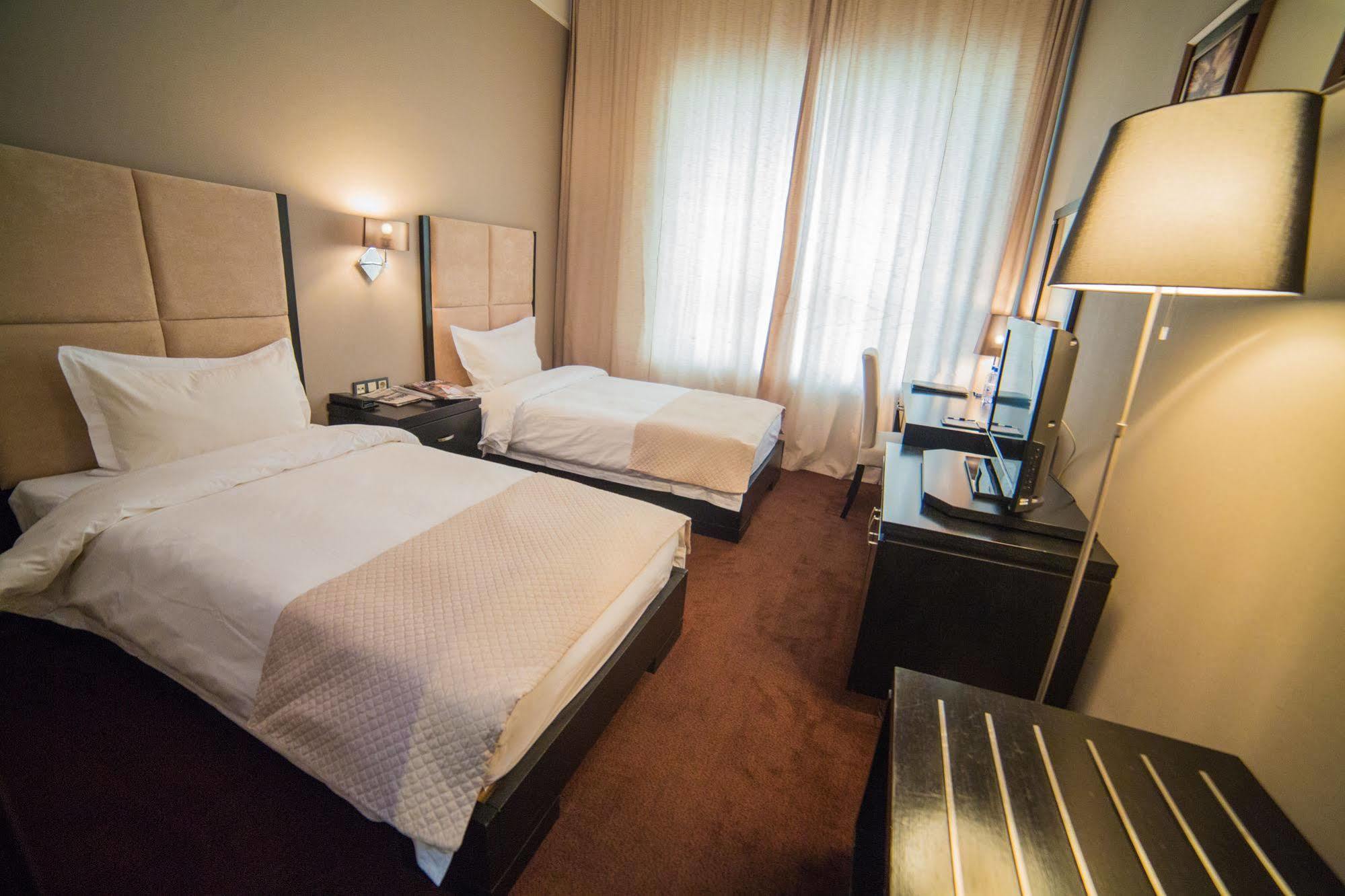 Jelsomino Boutique Hotel Astana Bagian luar foto
