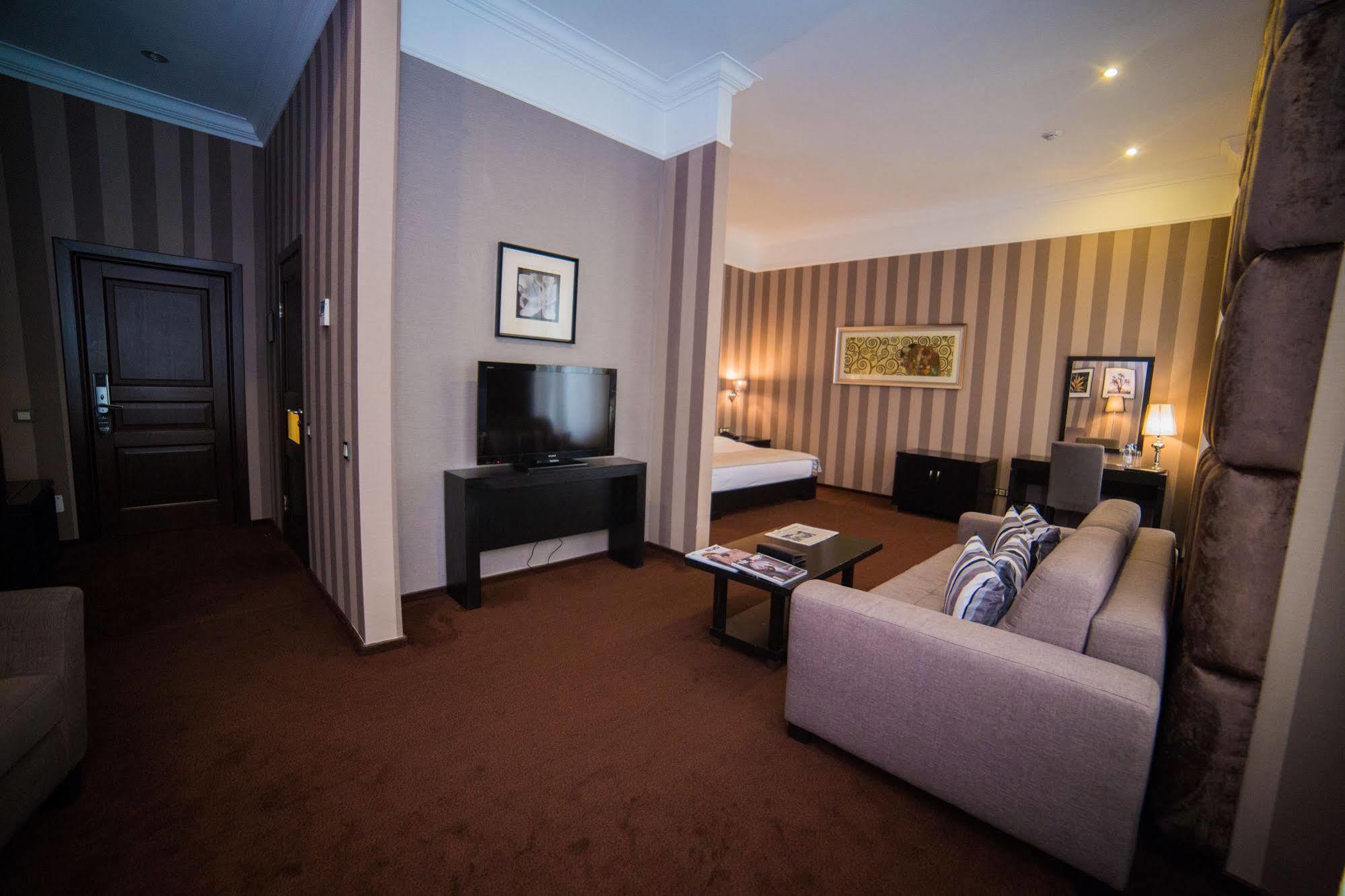 Jelsomino Boutique Hotel Astana Bagian luar foto